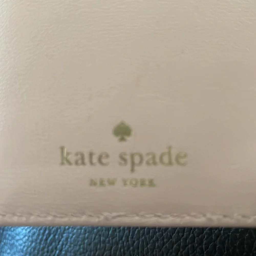 Kate Spade Wallet - Picture 4 of 8
